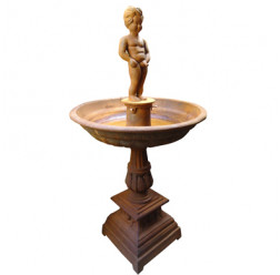 Chafariz Menino de ferro fundido